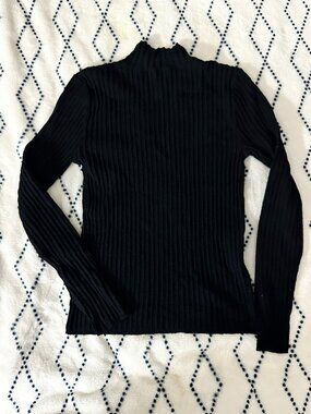 small black ribbed mockneck